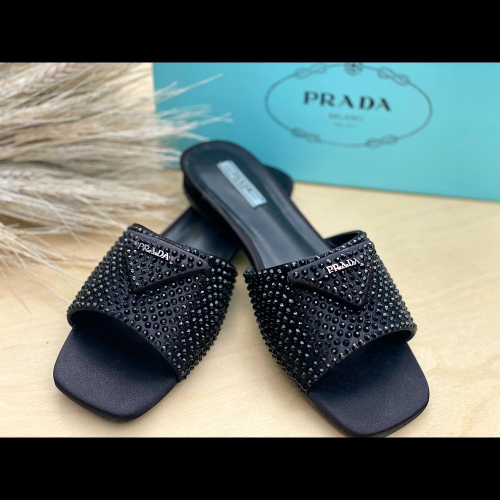 Prada sandals 🩴